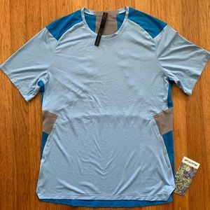 2019 Seawheeze Fast & Free Short Sleeve Medium
